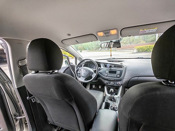 Kia Ceed 14 of 24