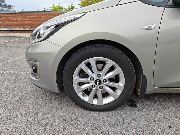 Kia Ceed 22 of 24