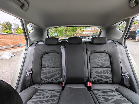 Kia Ceed 18 of 24