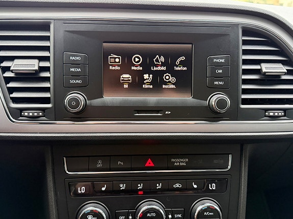 Seat Leon 10 of 15