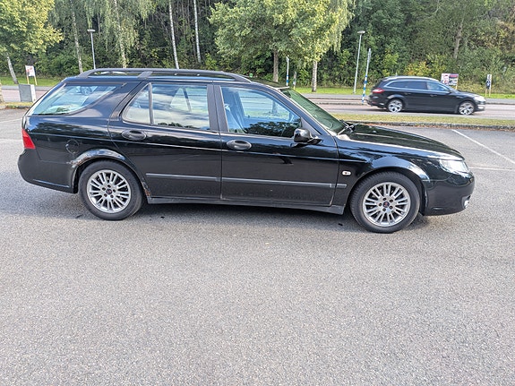 Saab 9-5 3 of 18