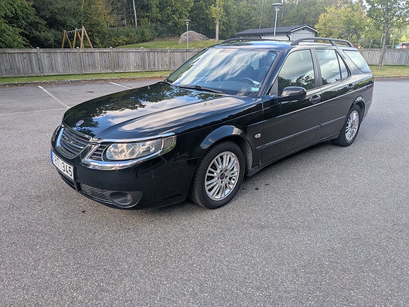 Saab 9-5 8 of 18