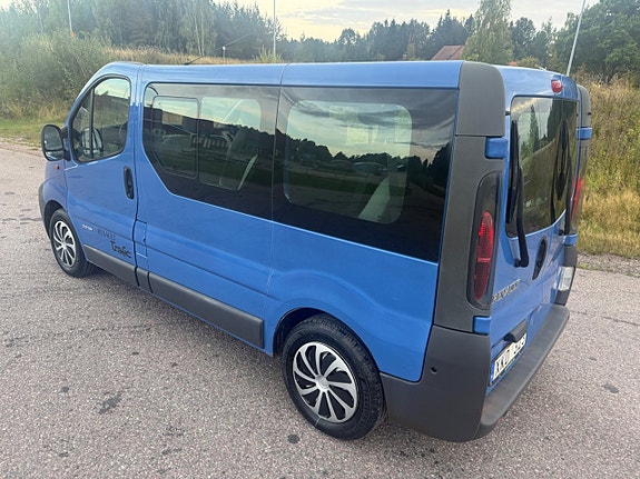 Renault Trafic 6 of 22
