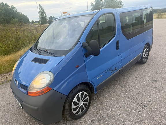 Renault Trafic 3 of 22