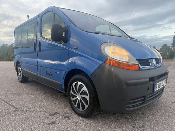 Renault Trafic 13 of 22