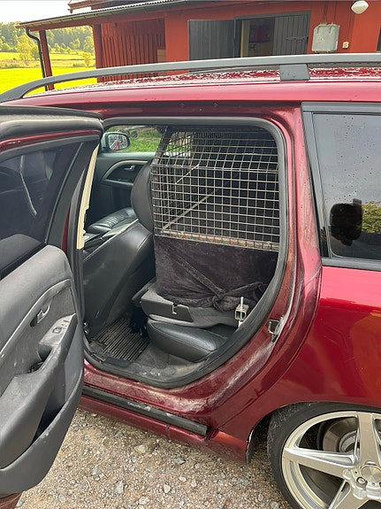 Volvo V70 10 of 12