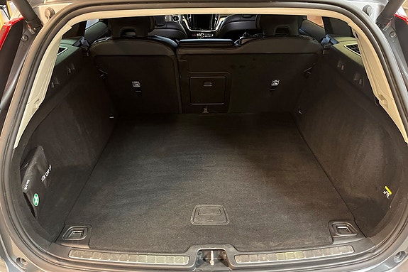 Volvo V60 8 of 18