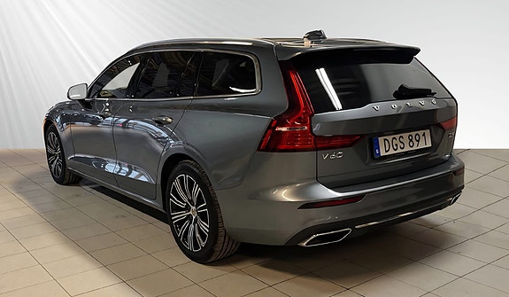 Volvo V60 3 of 18