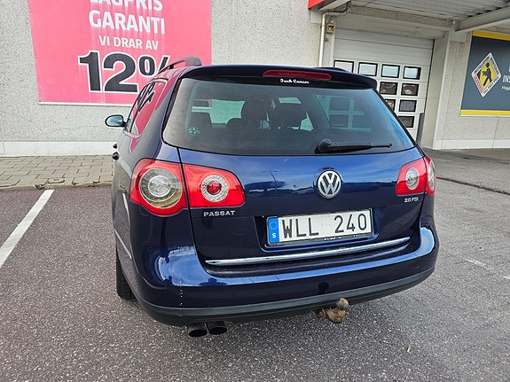 Volkswagen Passat 5 of 10