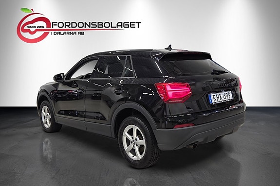 Audi Q2 6 of 17