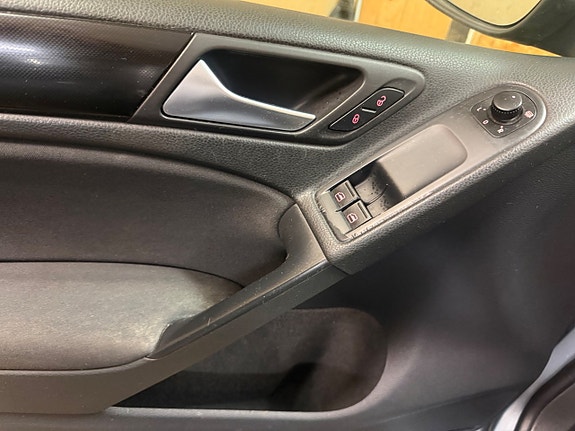 Volkswagen Golf I 16 of 26
