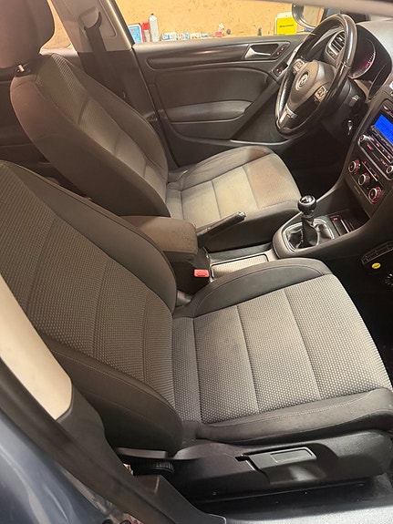 Volkswagen Golf I 19 of 26