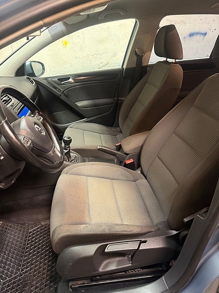 Volkswagen Golf I 14 of 26