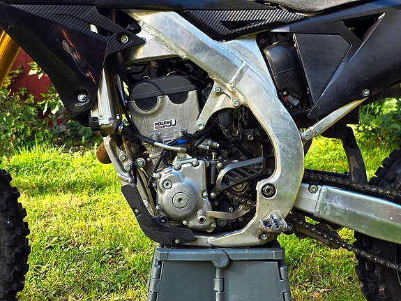 Suzuki rmz 250 8 of 11