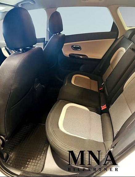 Kia Ceed 11 of 14