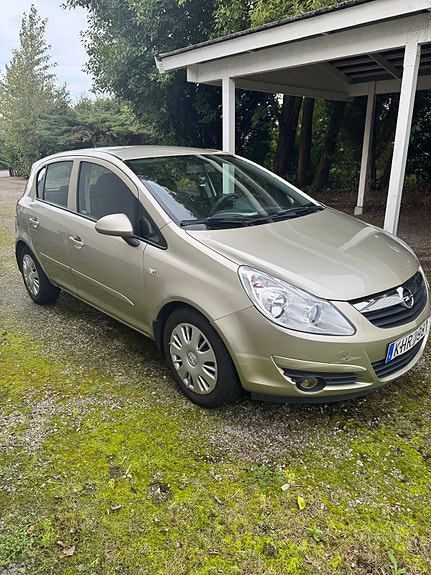 Opel Corsa 3 of 9