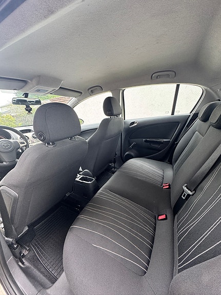 Opel Corsa 8 of 9