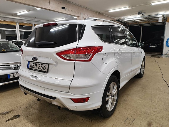 Ford Kuga 5 of 18