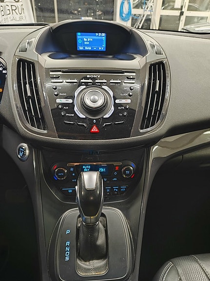 Ford Kuga 18 of 18