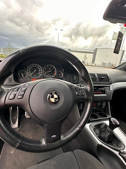 BMW 525i 10 of 11
