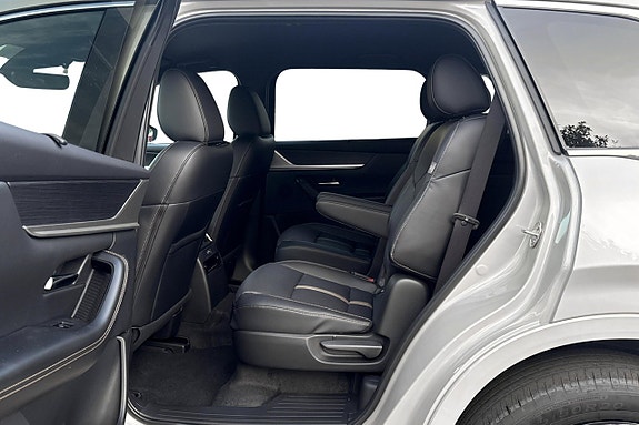 Mazda CX-80 14 of 30