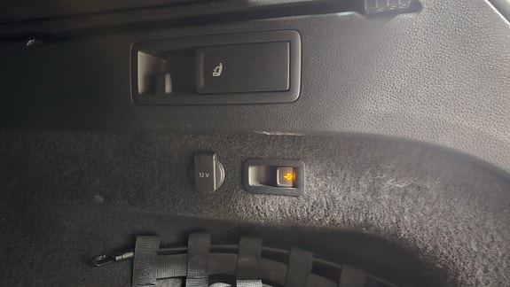 Volkswagen Passat 18 of 22