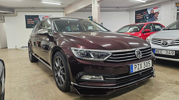 Volkswagen Passat 3 of 22