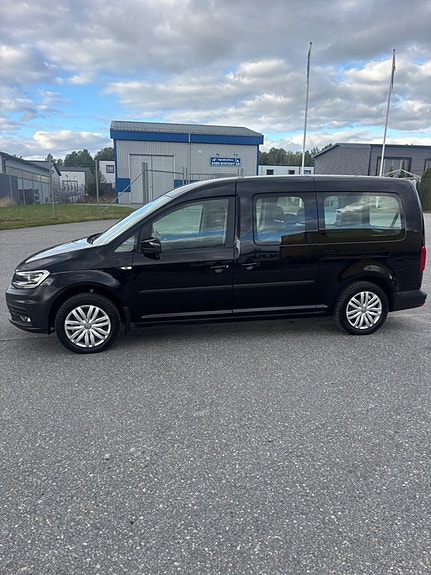 Volkswagen e-Caddy Maxi 17 of 18