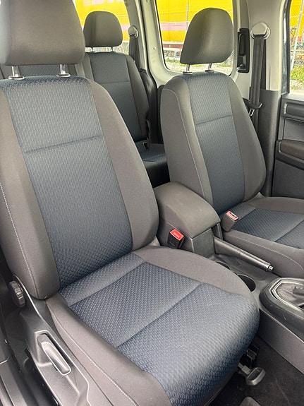 Volkswagen e-Caddy Maxi 9 of 18