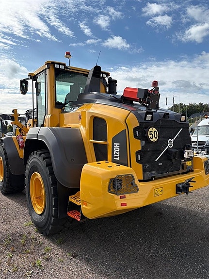 Volvo L120H GPE Wheel Loader 4 of 8