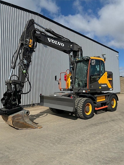Volvo EWR150E 3 of 23