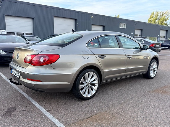 Volkswagen Passat CC 5 of 23