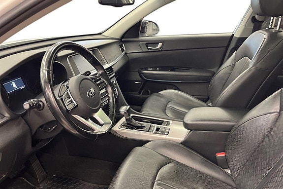 Kia Optima 12 of 26
