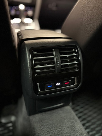 Volkswagen Passat 22 of 22