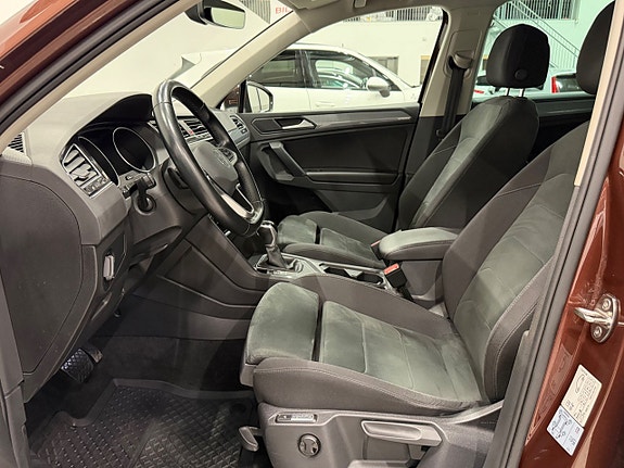 Volkswagen Tiguan 11 of 30