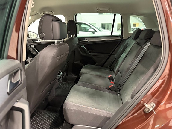 Volkswagen Tiguan 26 of 30