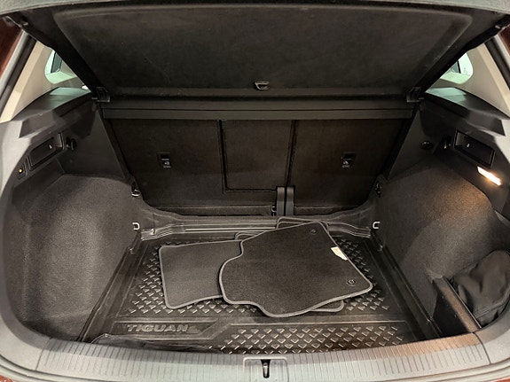 Volkswagen Tiguan 27 of 30