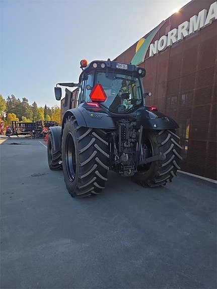 Valtra T 195 Direct 2 of 5