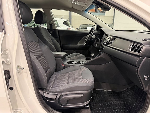 Kia Niro 13 of 21