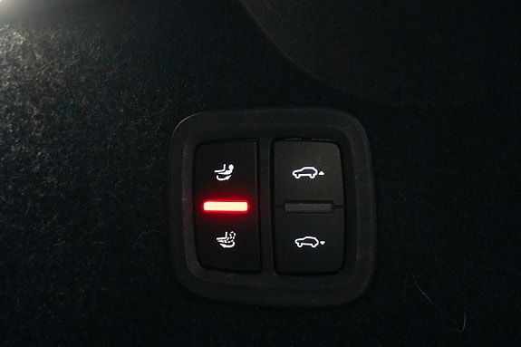 Porsche Cayenne 10 of 13