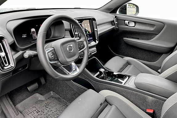 Volvo C40 5 of 9
