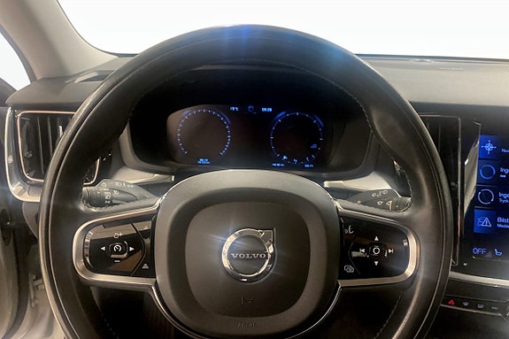 Volvo V60 8 of 12
