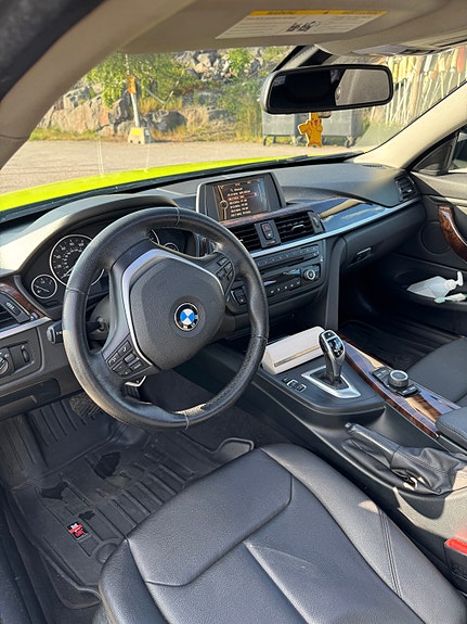 BMW 428i 4 of 8