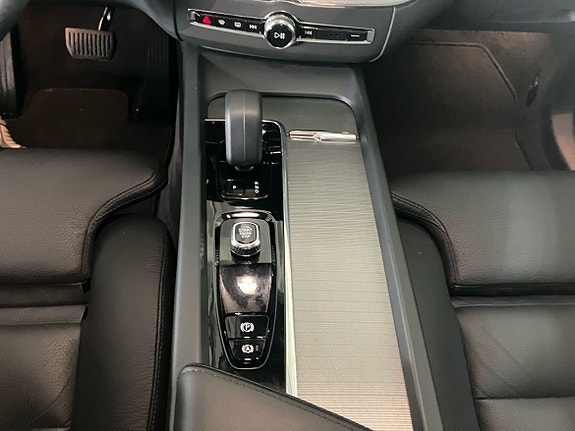 Volvo XC60 12 of 13