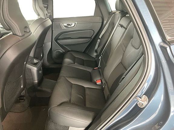 Volvo XC60 6 of 13