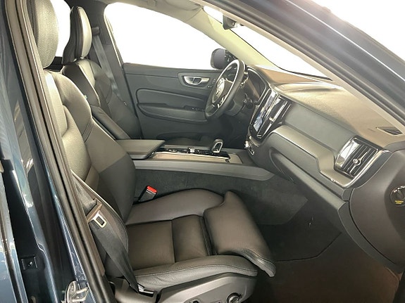 Volvo XC60 4 of 13