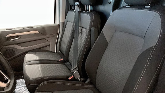 Volkswagen Transporter 8 of 12