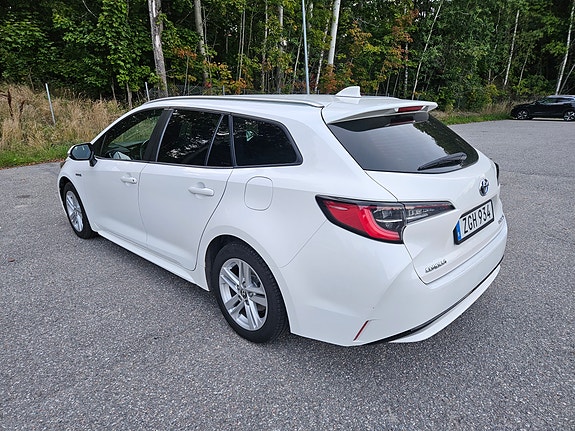 Toyota Corolla 6 of 10
