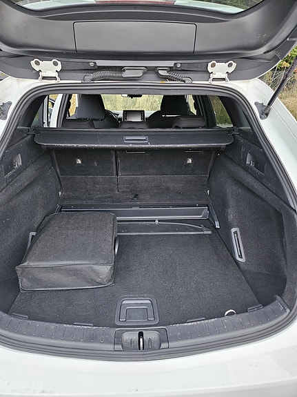 Toyota Corolla 9 of 10