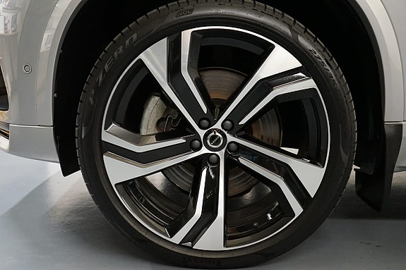 Volvo XC90 27 of 27